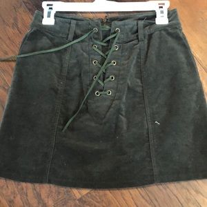 Velvet green skirt
